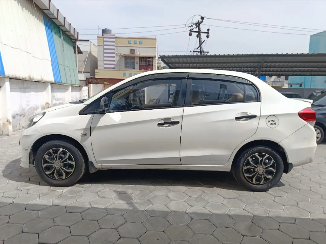 यूज़्ड 2014 होंडा अमेज़, Alagapuram, Salem 1 यूज़्ड 2014 होंडा अमेज़, Alagapuram, Salem 1