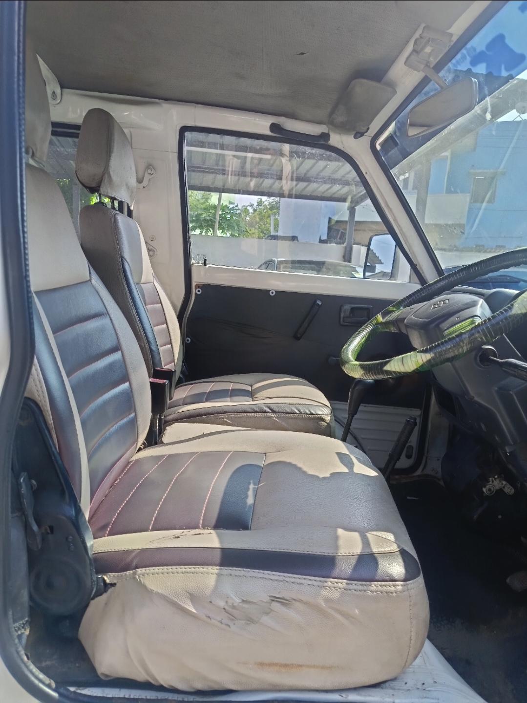 यूज़्ड 2015 मारुति सुजुकी ओमनी, Alagapuram, Salem 15 यूज़्ड 2015 मारुति सुजुकी ओमनी, Alagapuram, Salem 15