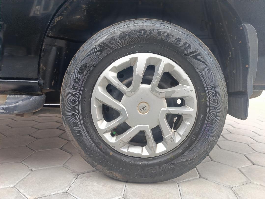 यूज़्ड 2013 महिंद्रा स्कॉर्पियो, Alagapuram, Salem 8 यूज़्ड 2013 महिंद्रा स्कॉर्पियो, Alagapuram, Salem 8