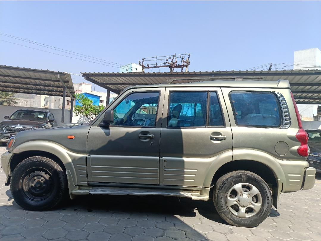 यूज़्ड 2007 महिंद्रा स्कॉर्पियो, Alagapuram, Salem 11 यूज़्ड 2007 महिंद्रा स्कॉर्पियो, Alagapuram, Salem 11