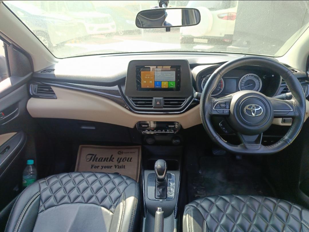 यूज़्ड 2025 टोयोटा गलांज़ा, Alagapuram, Salem 12 यूज़्ड 2025 टोयोटा गलांज़ा, Alagapuram, Salem 12