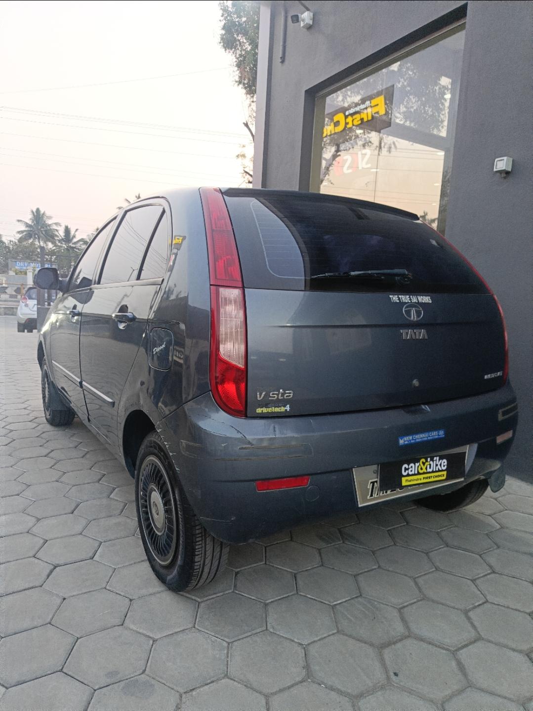 यूज़्ड 2011 टाटा इंडिका विस्टा, Alagapuram, Salem 4 यूज़्ड 2011 टाटा इंडिका विस्टा, Alagapuram, Salem 4
