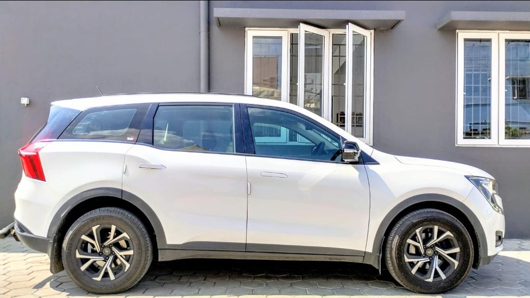 यूज़्ड 2022 महिंद्रा एक्सयूवी700, Alagapuram, Salem 5 यूज़्ड 2022 महिंद्रा एक्सयूवी700, Alagapuram, Salem 5