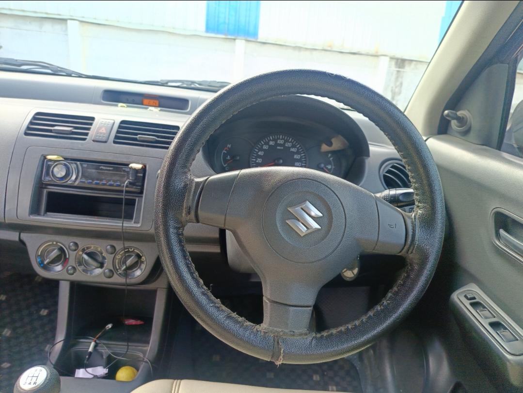 यूज़्ड 2010 मारुति सुजुकी स्विफ्ट डिज़ायर, Alagapuram, Salem 12 यूज़्ड 2010 मारुति सुजुकी स्विफ्ट डिज़ायर, Alagapuram, Salem 12