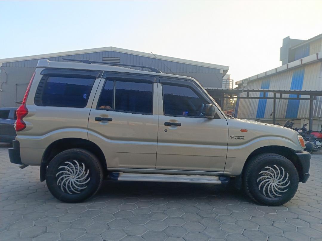 यूज़्ड 2010 महिंद्रा स्कॉर्पियो, Alagapuram, Salem 5 यूज़्ड 2010 महिंद्रा स्कॉर्पियो, Alagapuram, Salem 5