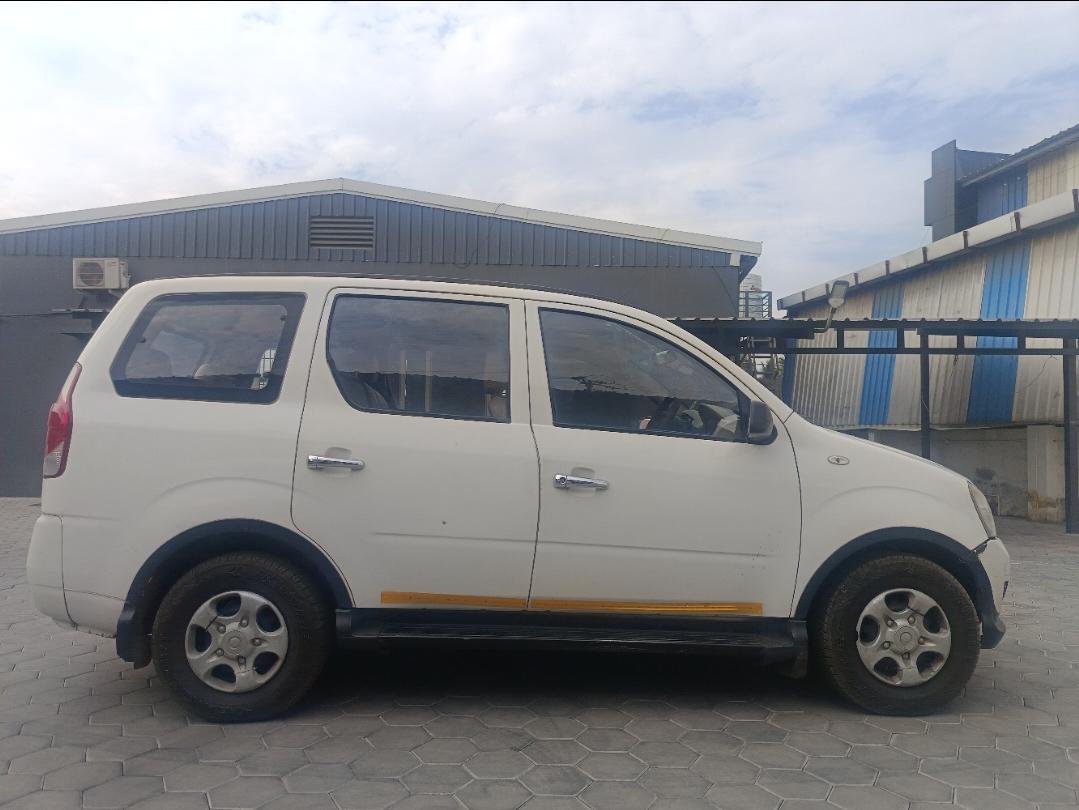 यूज़्ड 2015 महिंद्रा ज़ाइलो, Alagapuram, Salem 5 यूज़्ड 2015 महिंद्रा ज़ाइलो, Alagapuram, Salem 5