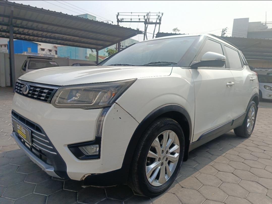 2020 महिंद्रा एक्सयूवी300 W8 Petrol 2020 महिंद्रा एक्सयूवी300 W8 Petrol