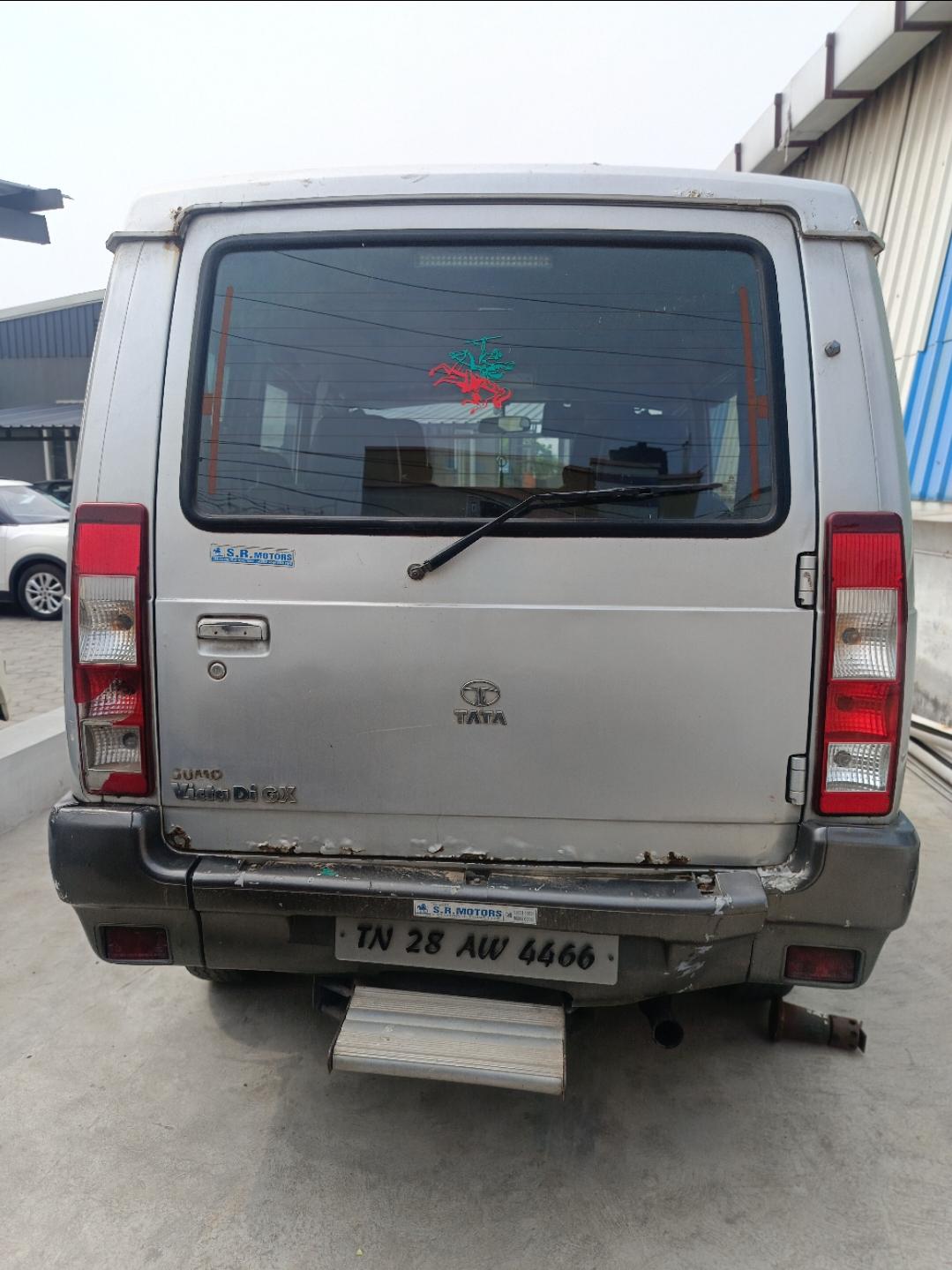 यूज़्ड 2011 टाटा सूमो विक्टा, Alagapuram, Salem 3 यूज़्ड 2011 टाटा सूमो विक्टा, Alagapuram, Salem 3