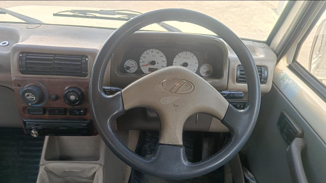 यूज़्ड 2011 महिंद्रा बोलेरो, Alagapuram, Salem 12 यूज़्ड 2011 महिंद्रा बोलेरो, Alagapuram, Salem 12