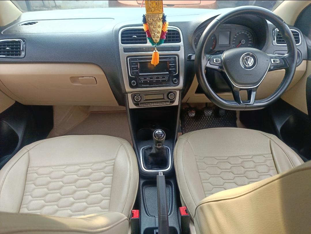 यूज़्ड 2015 फॉक्सवैगन पोलो, Alagapuram, Salem 11 यूज़्ड 2015 फॉक्सवैगन पोलो, Alagapuram, Salem 11