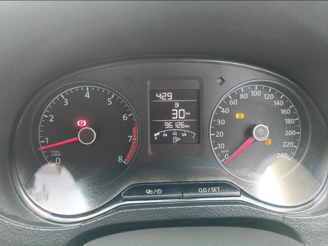 यूज़्ड 2015 फॉक्सवैगन पोलो, Alagapuram, Salem 10 यूज़्ड 2015 फॉक्सवैगन पोलो, Alagapuram, Salem 10