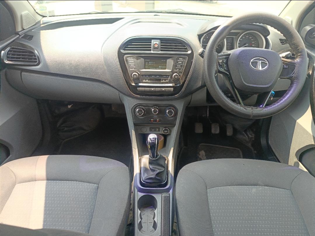 यूज़्ड 2017 टाटा टीगोर, Alagapuram, Salem 10 यूज़्ड 2017 टाटा टीगोर, Alagapuram, Salem 10