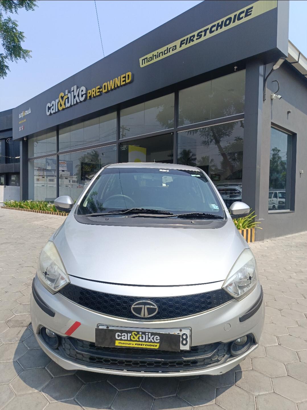 यूज़्ड 2017 टाटा टीगोर, Alagapuram, Salem 7 यूज़्ड 2017 टाटा टीगोर, Alagapuram, Salem 7