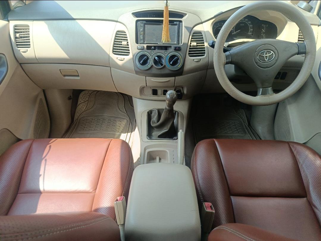 यूज़्ड 2007 टोयोटा इनोवा, Alagapuram, Salem 11 यूज़्ड 2007 टोयोटा इनोवा, Alagapuram, Salem 11