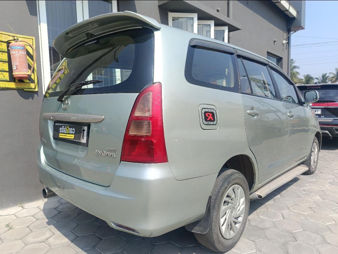 यूज़्ड 2007 टोयोटा इनोवा, Alagapuram, Salem 2 यूज़्ड 2007 टोयोटा इनोवा, Alagapuram, Salem 2