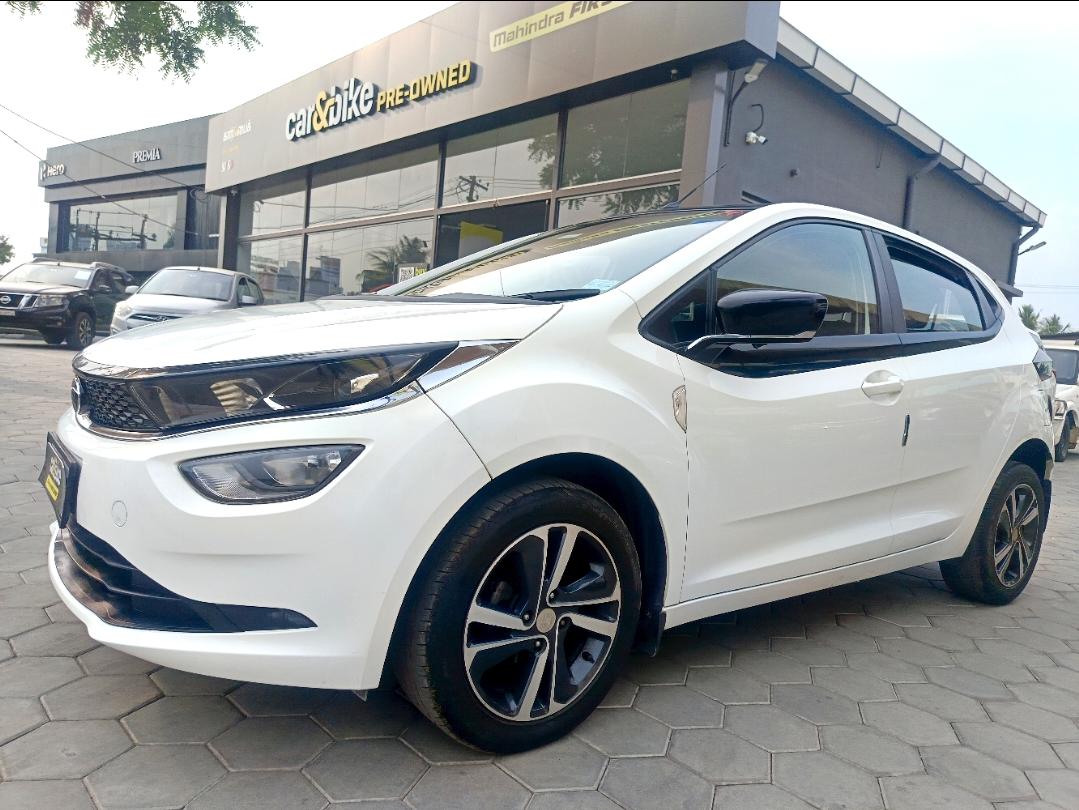 2021 टाटा अलट्रोज़ XZ Plus Petrol 2021 टाटा अलट्रोज़ XZ Plus Petrol