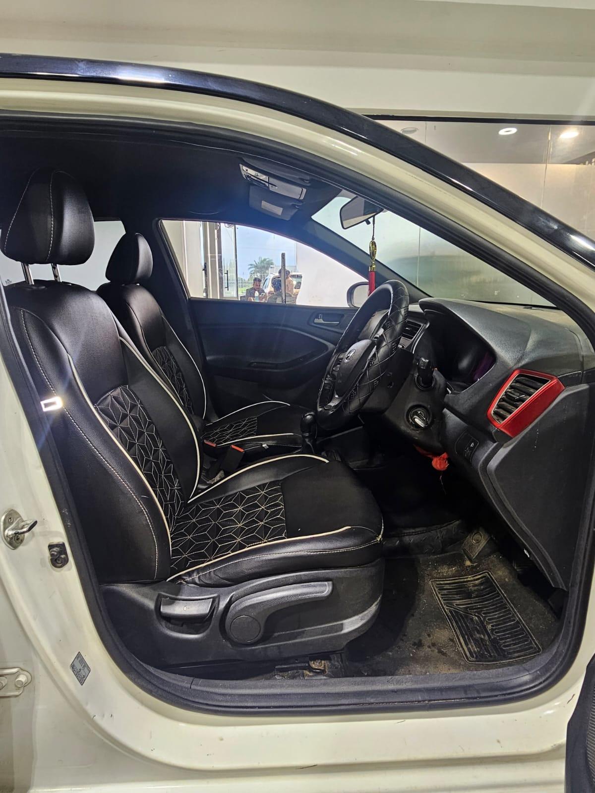 यूज़्ड 2018 ह्युंडई आई20 एक्टिव, Balarampore Colony, Malda 8 यूज़्ड 2018 ह्युंडई आई20 एक्टिव, Balarampore Colony, Malda 8