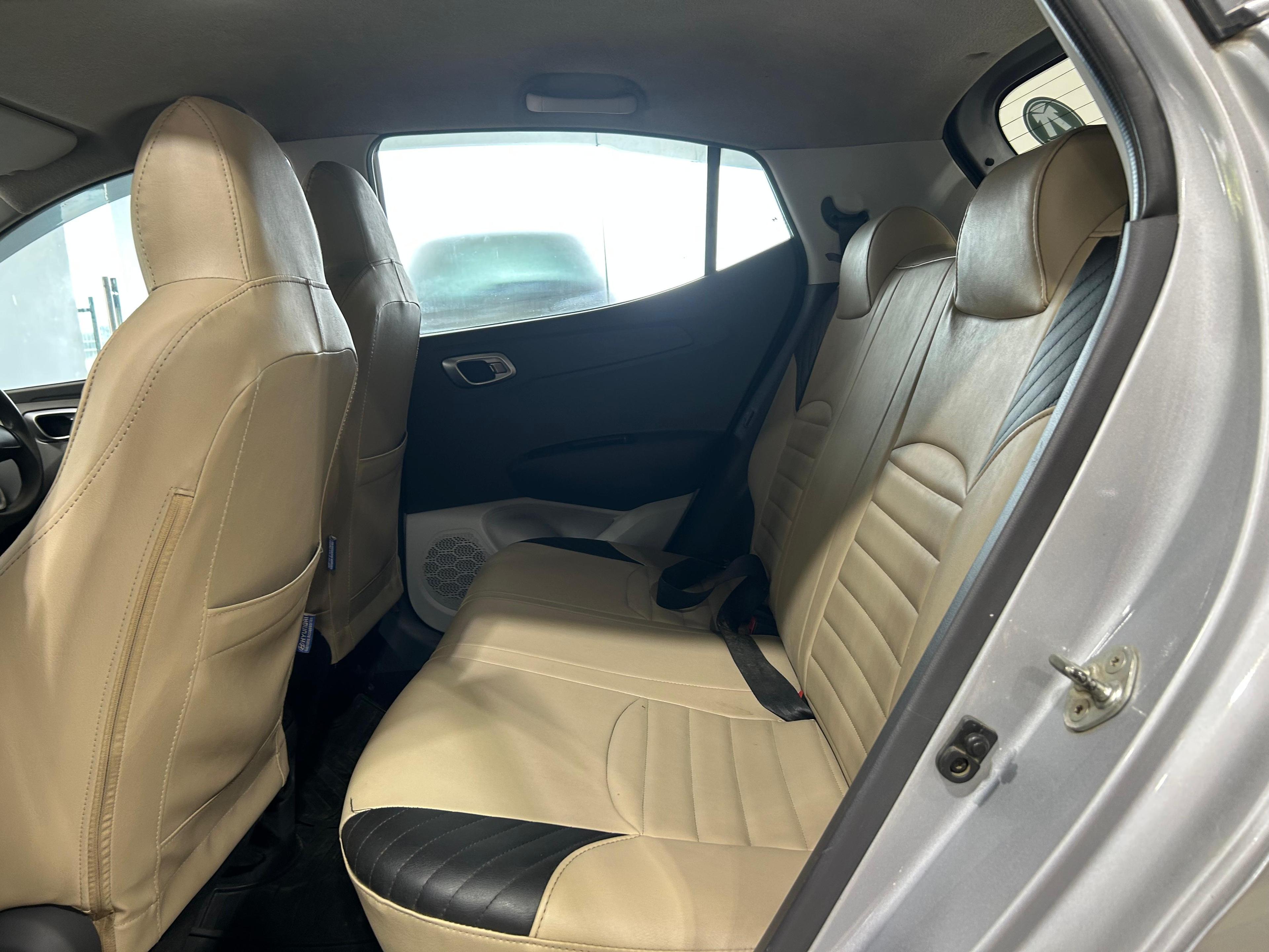 यूज़्ड 2019 ह्युंडई ग्रैंड आई10 निओस, Balarampore Colony, Malda 16 यूज़्ड 2019 ह्युंडई ग्रैंड आई10 निओस, Balarampore Colony, Malda 16