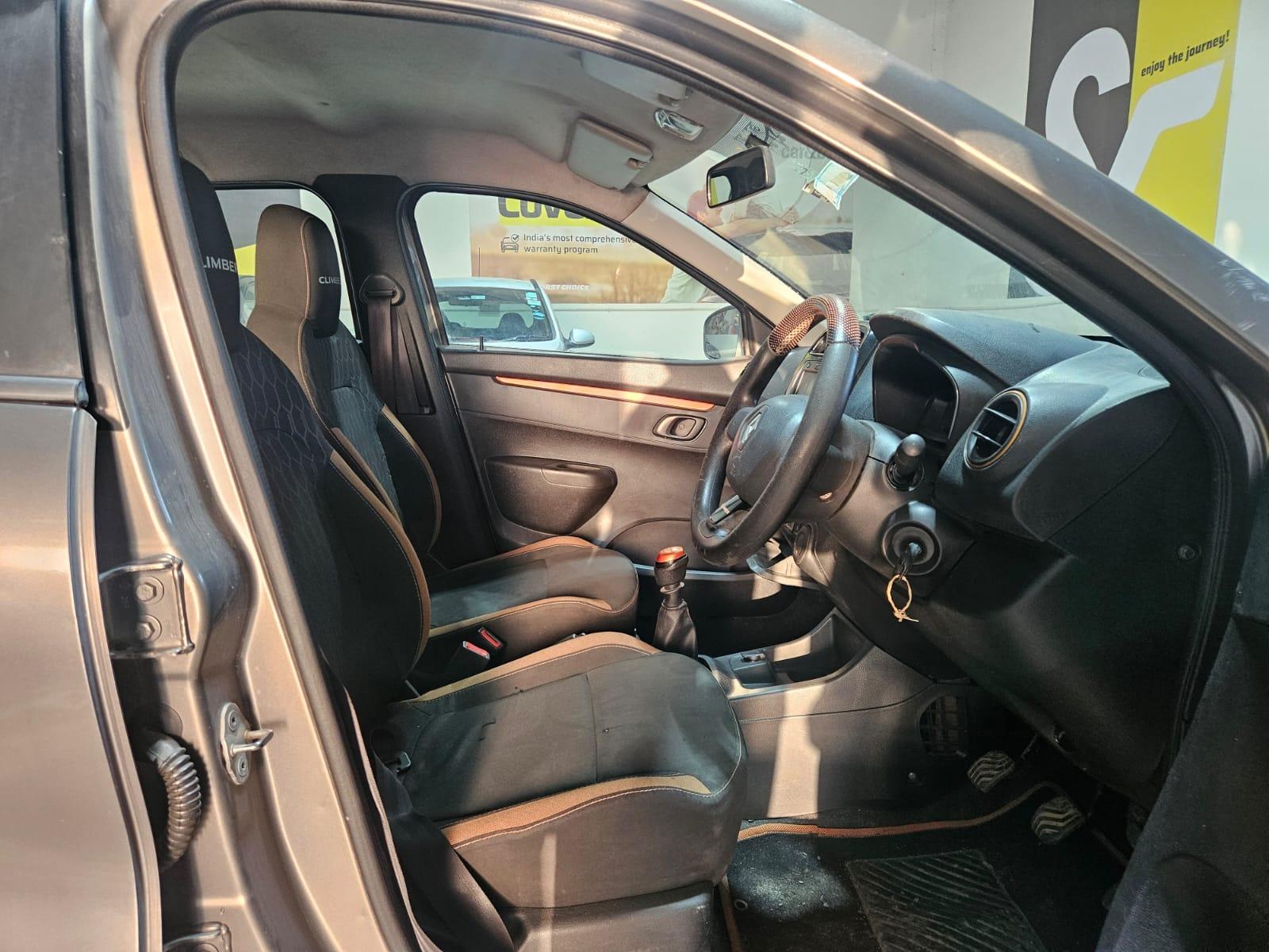 यूज़्ड 2018 रेनो क्विड, Balarampore Colony, Malda 15 यूज़्ड 2018 रेनो क्विड, Balarampore Colony, Malda 15