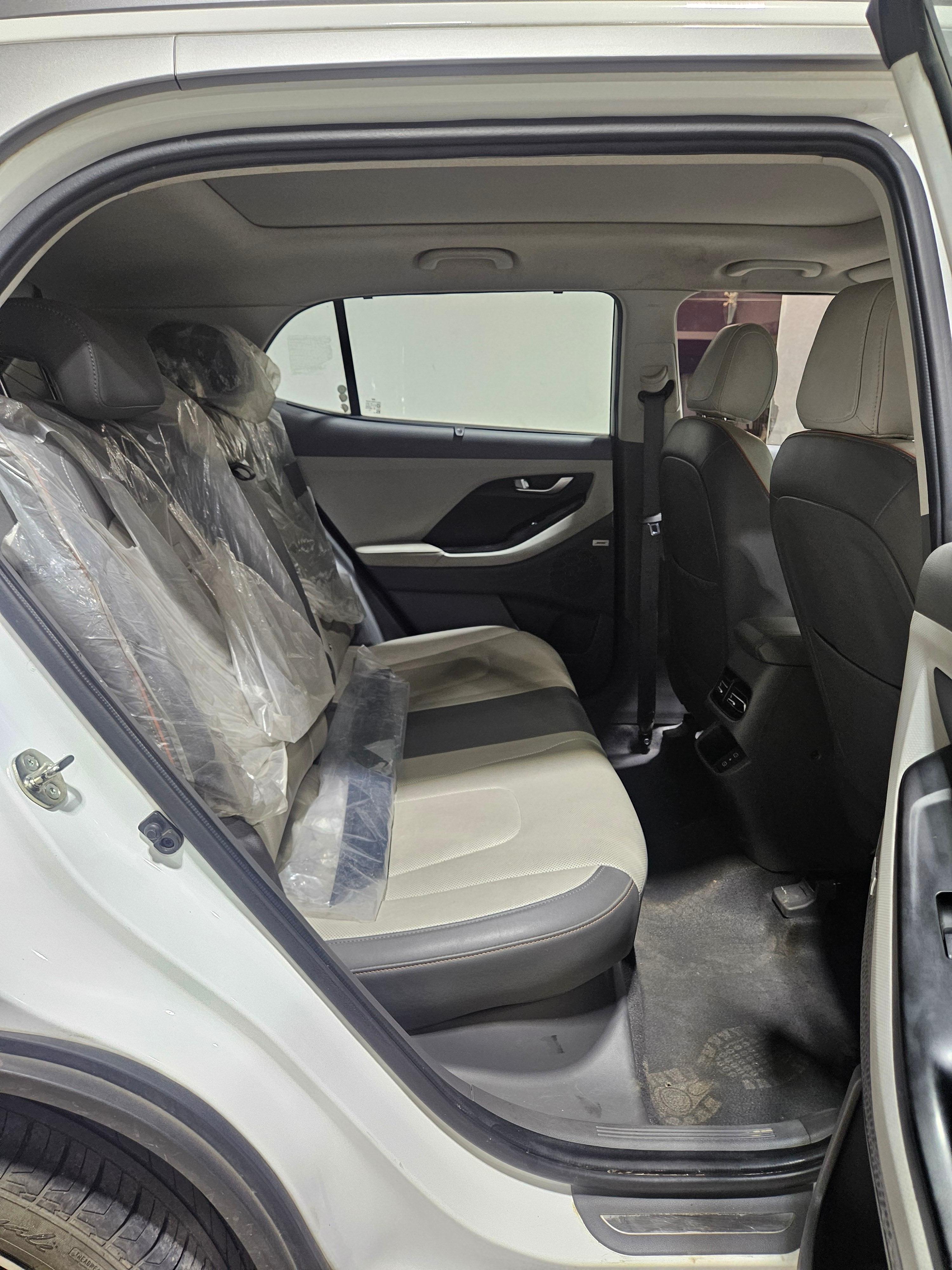 यूज़्ड 2024 ह्युंडई क्रेटा, Balarampore Colony, Malda 11 यूज़्ड 2024 ह्युंडई क्रेटा, Balarampore Colony, Malda 11