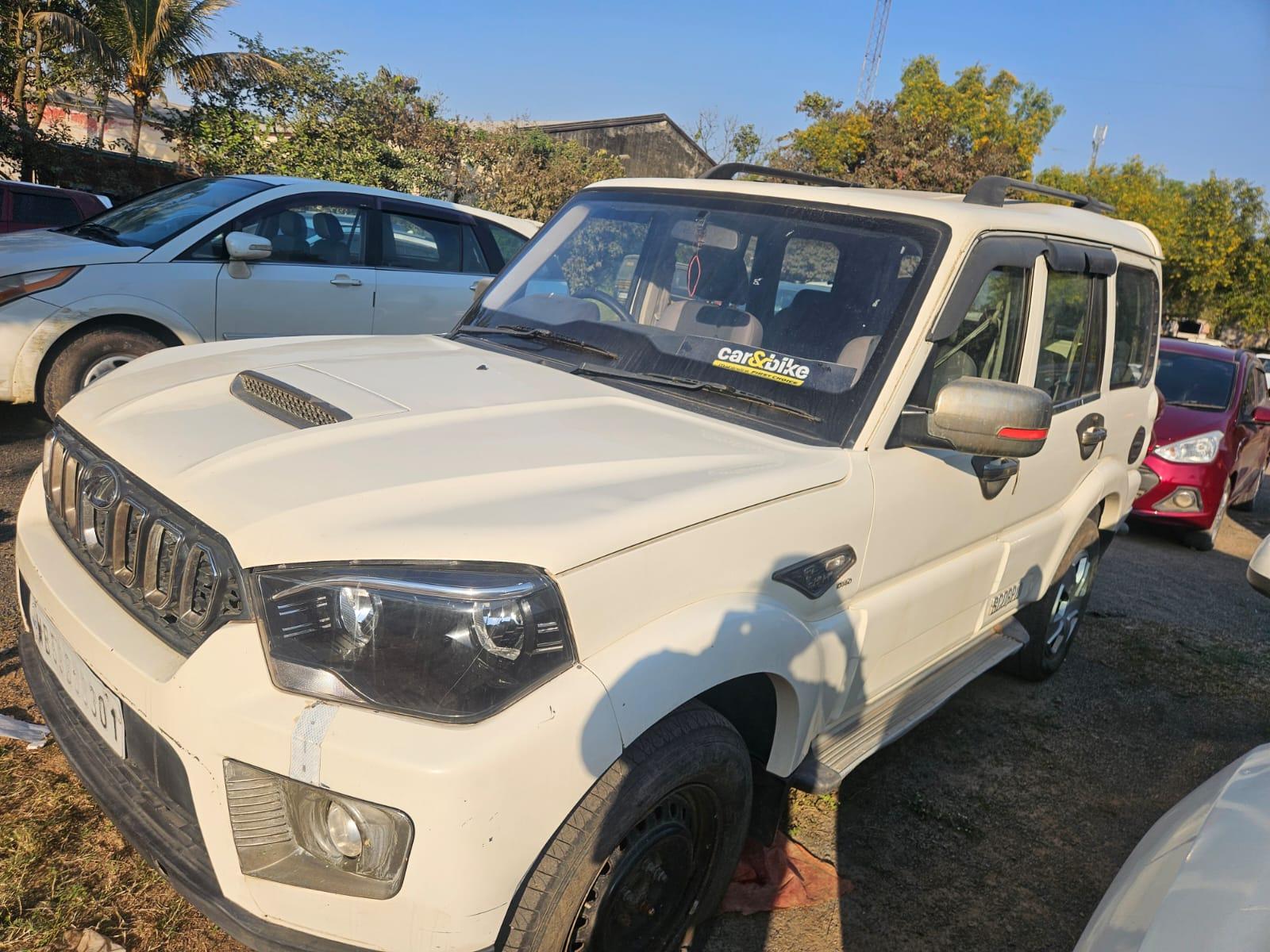 2020 महिंद्रा स्कॉर्पियो S5 2020 महिंद्रा स्कॉर्पियो S5