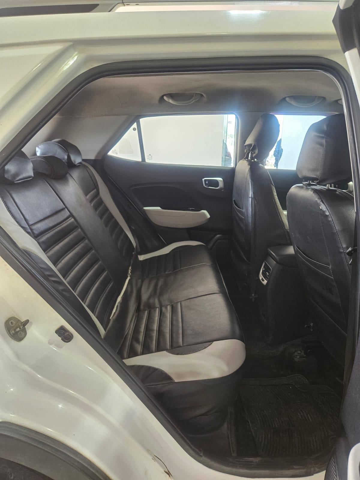 यूज़्ड 2023 ह्युंडई वेन्यू, Balarampore Colony, Malda 14 यूज़्ड 2023 ह्युंडई वेन्यू, Balarampore Colony, Malda 14