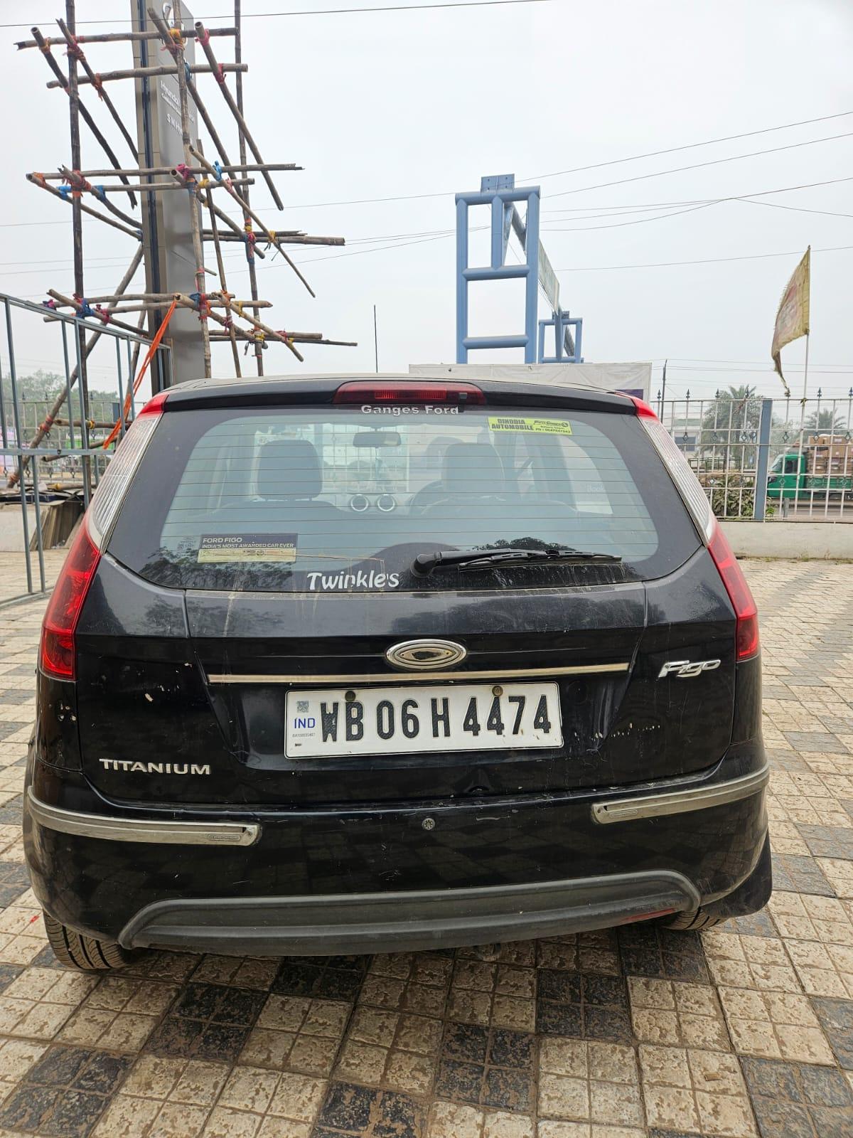 2011 फोर्ड फीगो 1.4 Duratorq Titanium 2011 फोर्ड फीगो 1.4 Duratorq Titanium