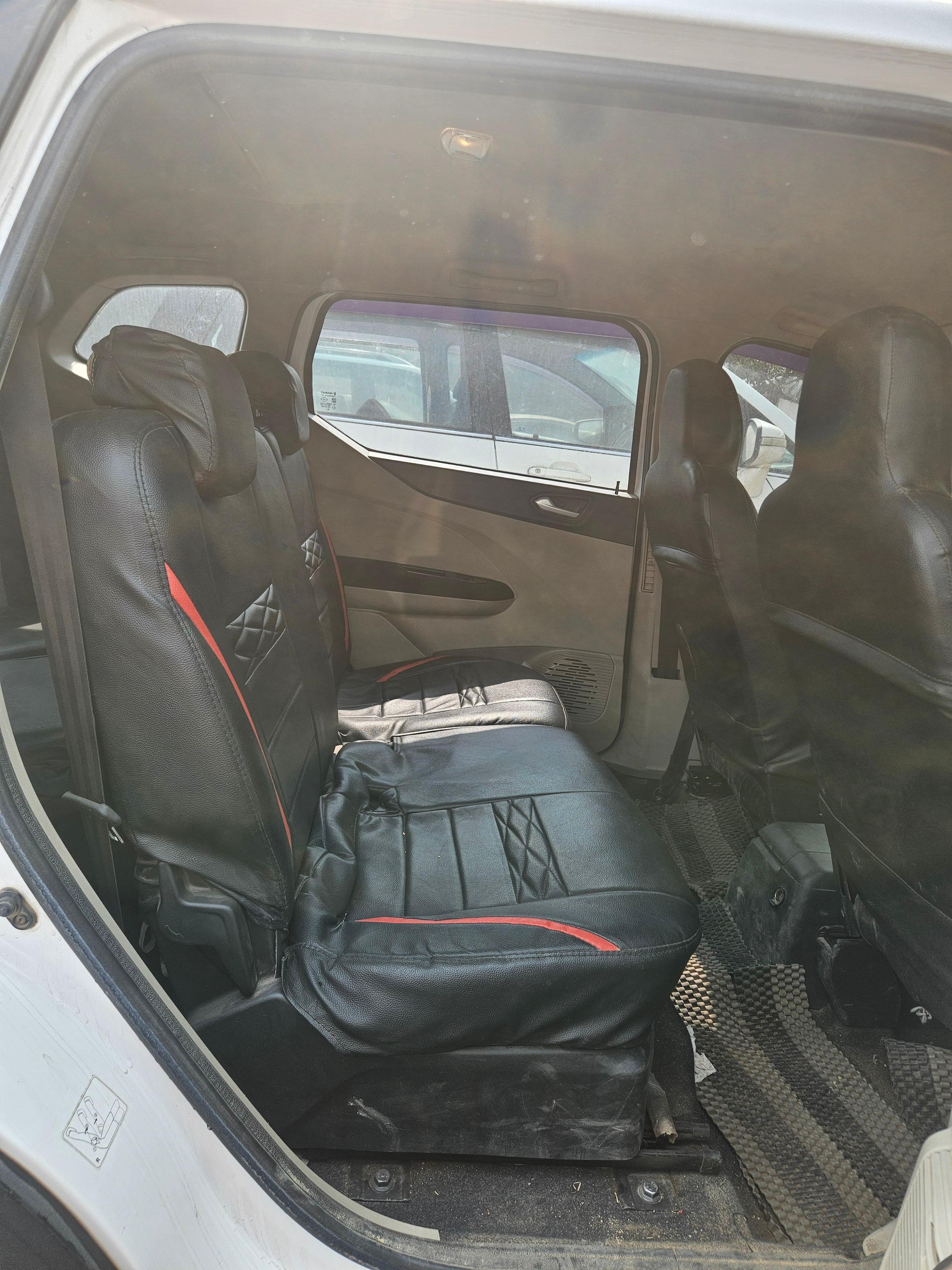 यूज़्ड 2020 रेनो ट्राइबर, Balarampore Colony, Malda 11 यूज़्ड 2020 रेनो ट्राइबर, Balarampore Colony, Malda 11