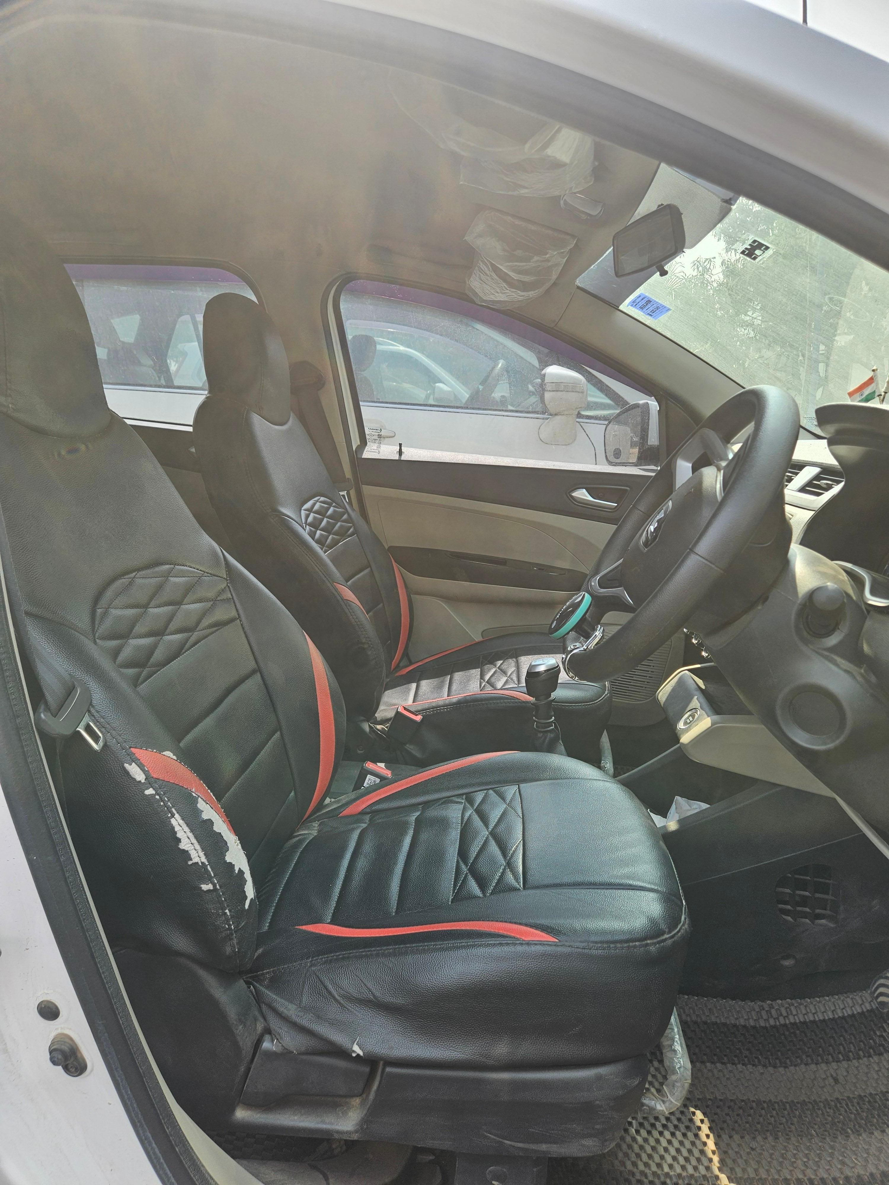 यूज़्ड 2020 रेनो ट्राइबर, Balarampore Colony, Malda 10 यूज़्ड 2020 रेनो ट्राइबर, Balarampore Colony, Malda 10