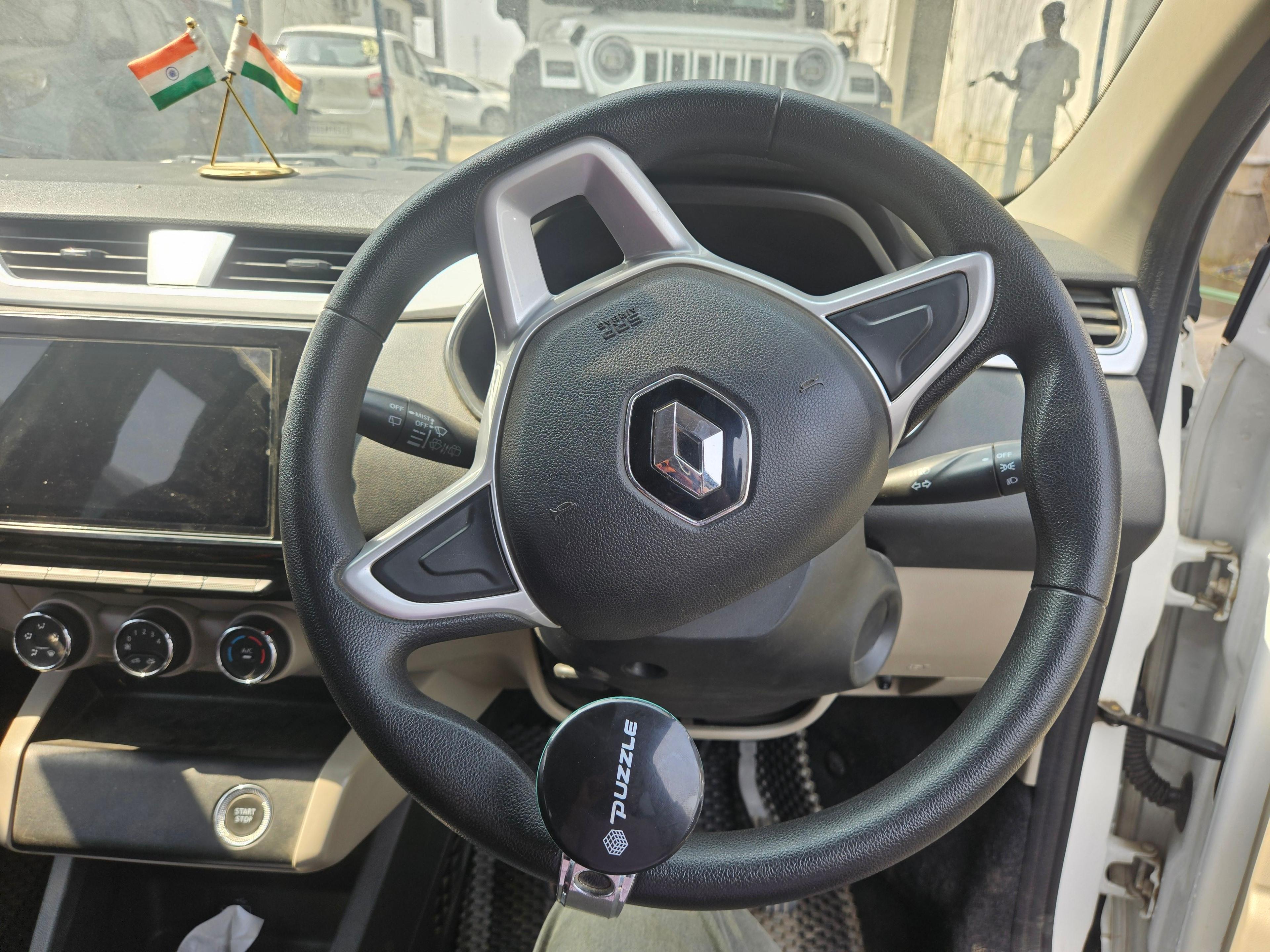 यूज़्ड 2020 रेनो ट्राइबर, Balarampore Colony, Malda 9 यूज़्ड 2020 रेनो ट्राइबर, Balarampore Colony, Malda 9