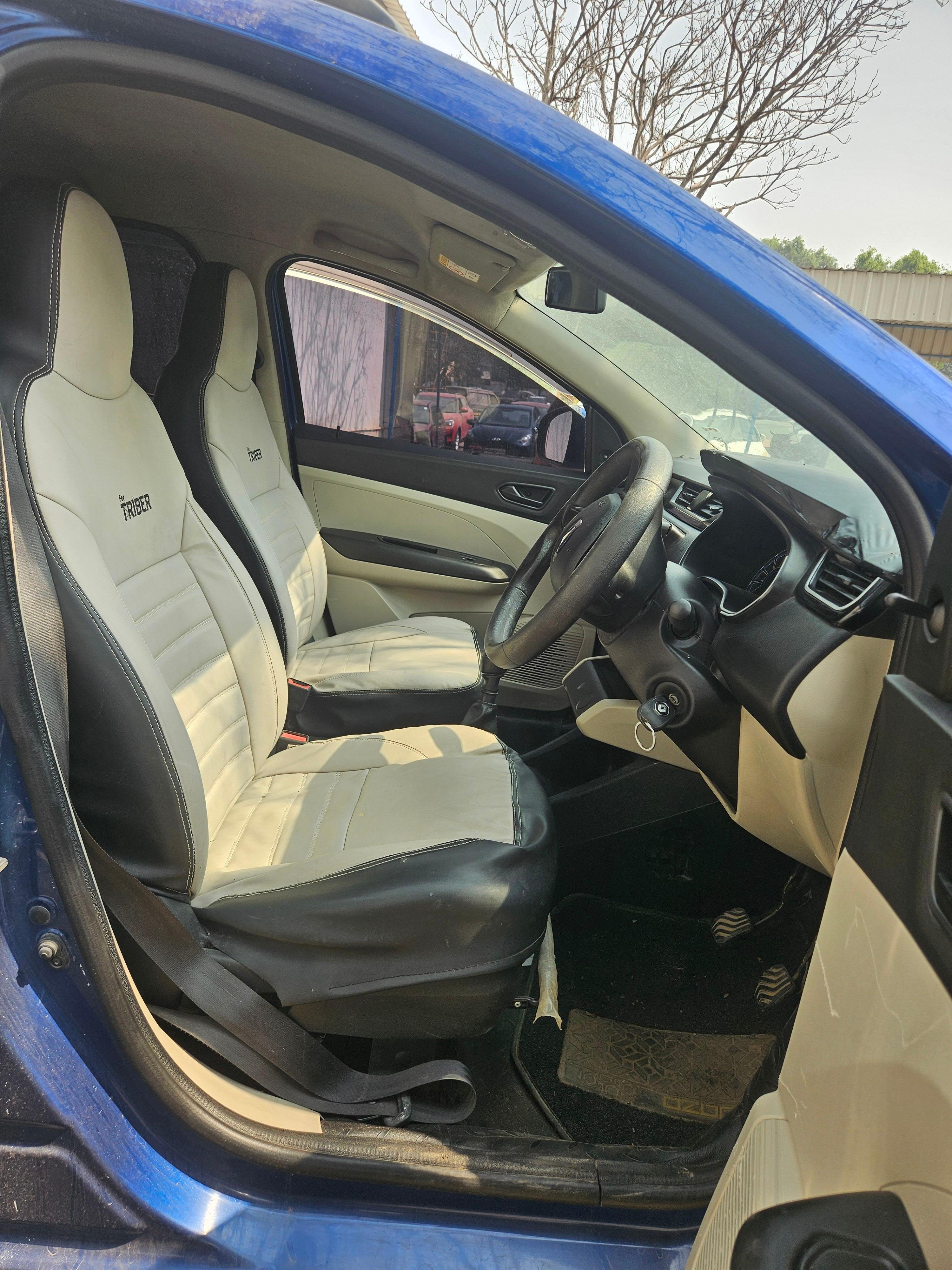 यूज़्ड 2020 रेनो ट्राइबर, Balarampore Colony, Malda 7 यूज़्ड 2020 रेनो ट्राइबर, Balarampore Colony, Malda 7