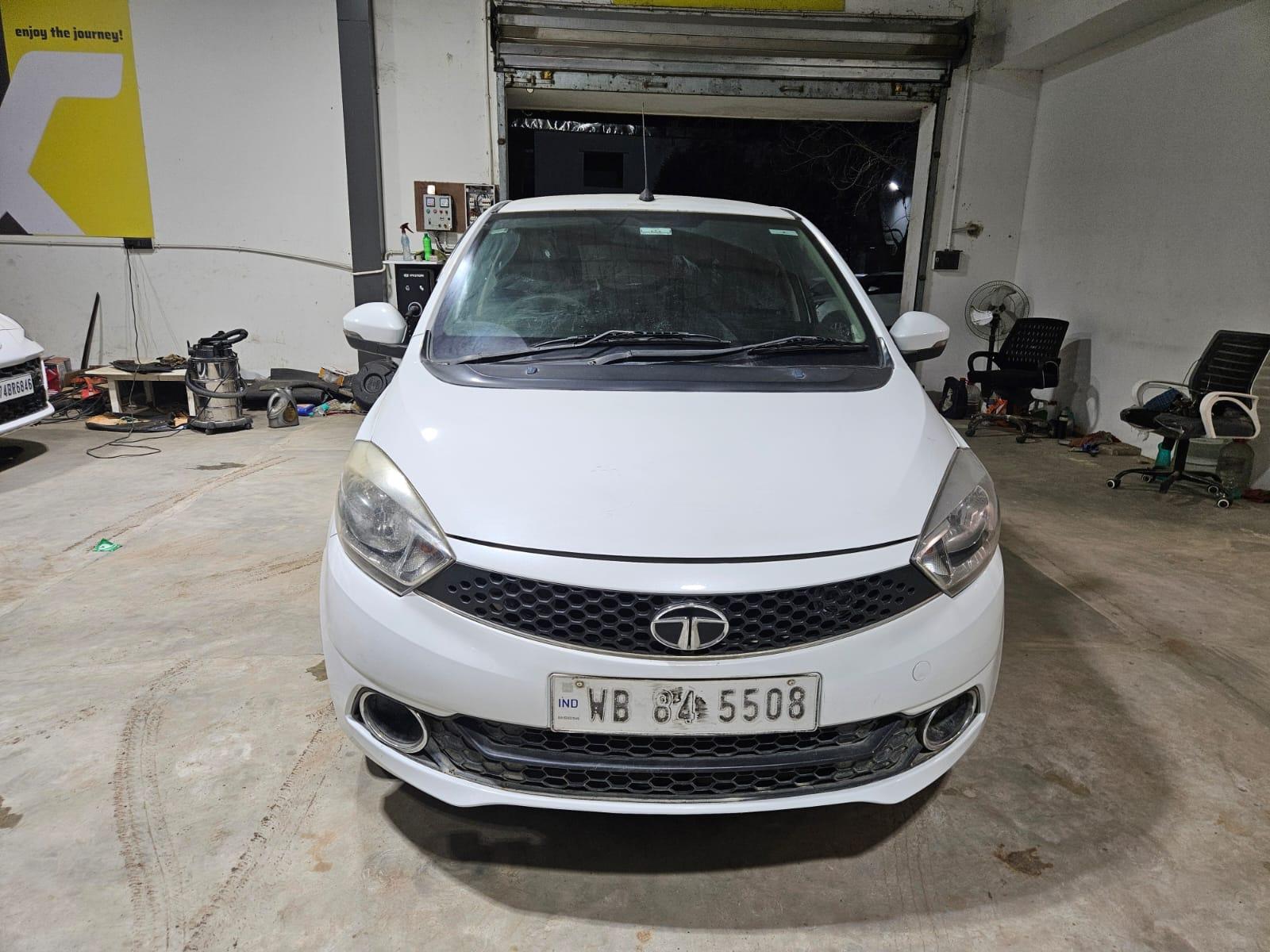 यूज़्ड 2016 टाटा टियागो, Balarampore Colony, Malda 7 यूज़्ड 2016 टाटा टियागो, Balarampore Colony, Malda 7