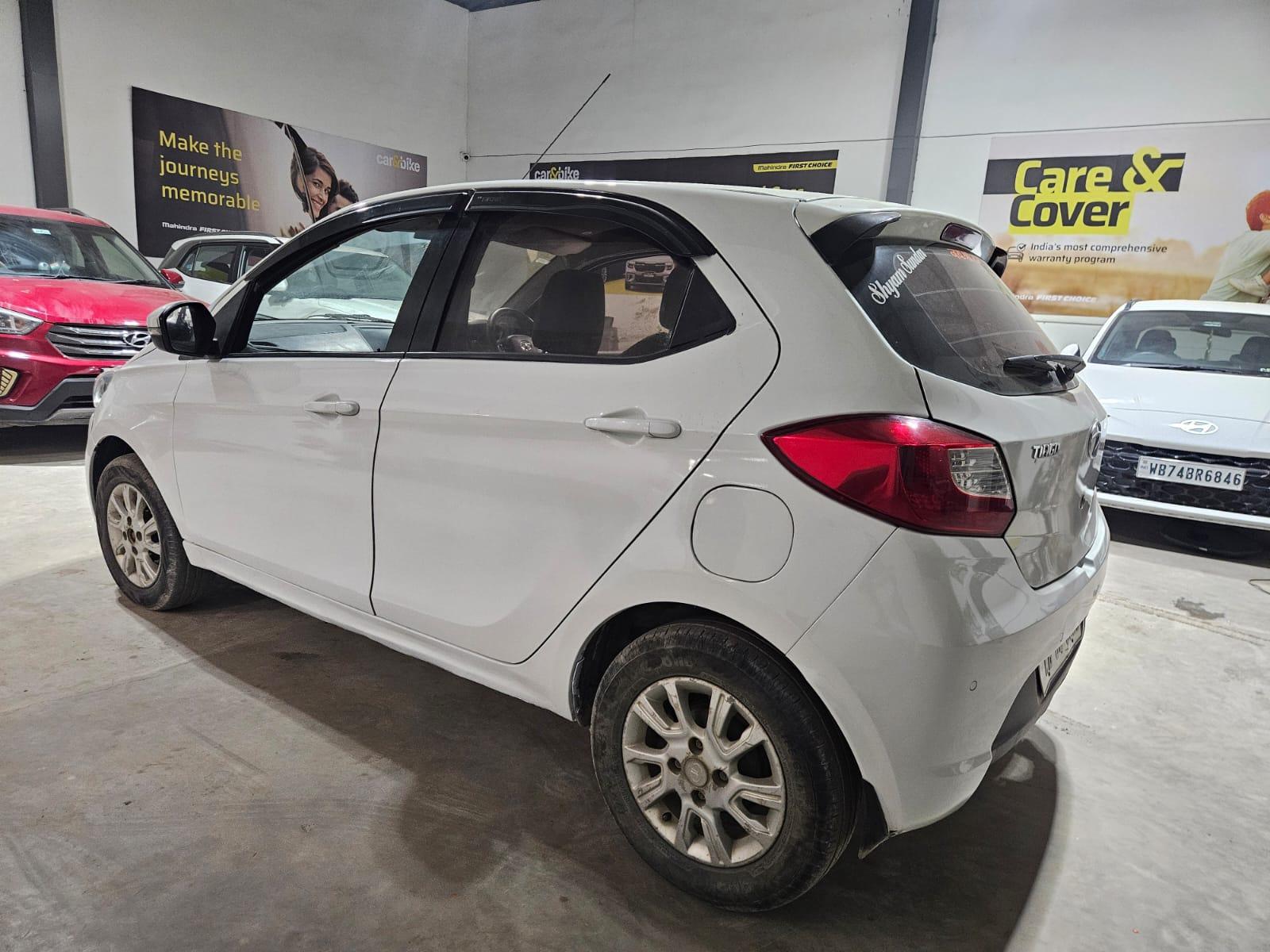 यूज़्ड 2016 टाटा टियागो, Balarampore Colony, Malda 2 यूज़्ड 2016 टाटा टियागो, Balarampore Colony, Malda 2