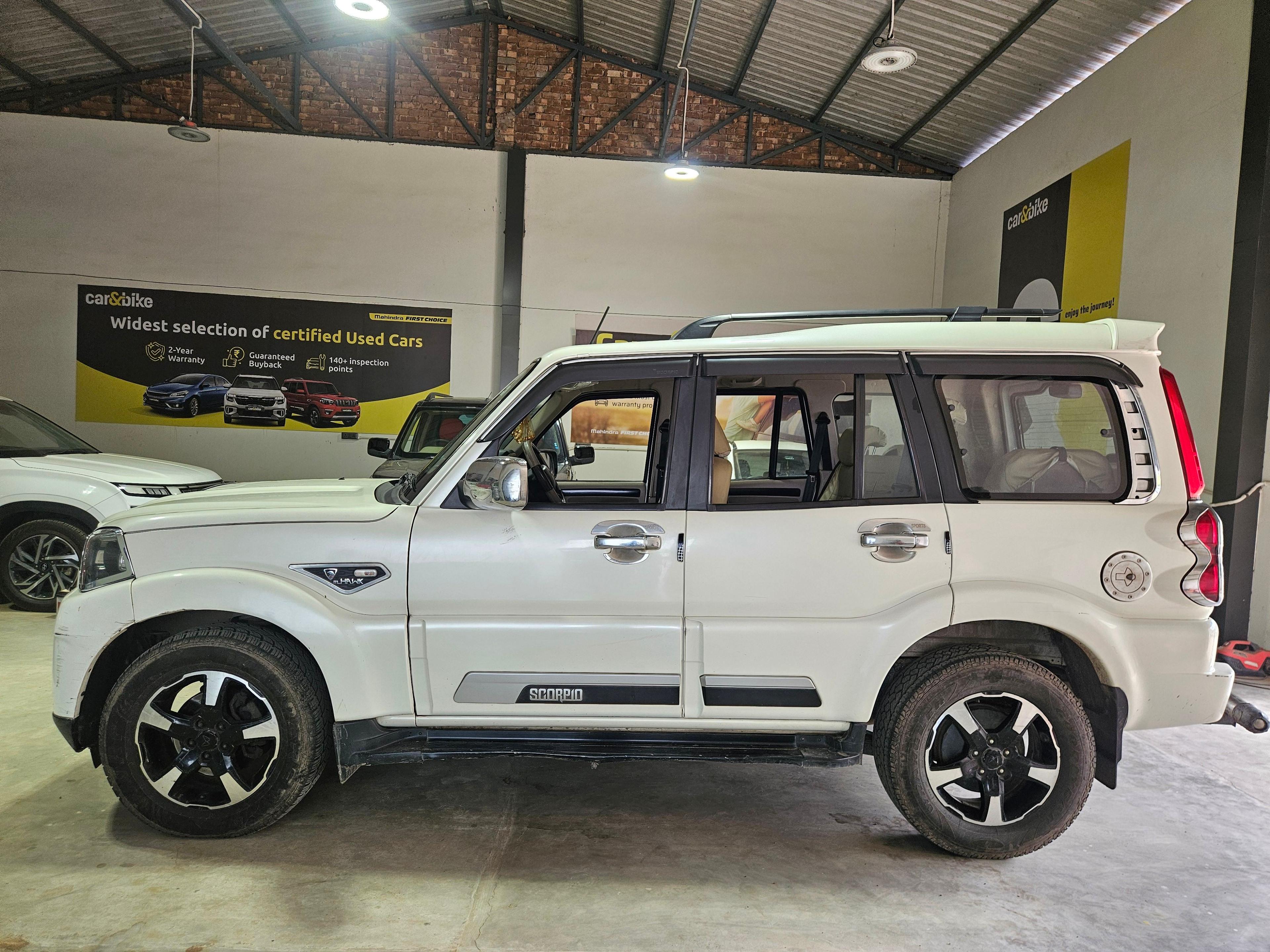 यूज़्ड 2023 महिंद्रा स्कॉर्पियो क्लासिक, Balarampore Colony, Malda 1 यूज़्ड 2023 महिंद्रा स्कॉर्पियो क्लासिक, Balarampore Colony, Malda 1