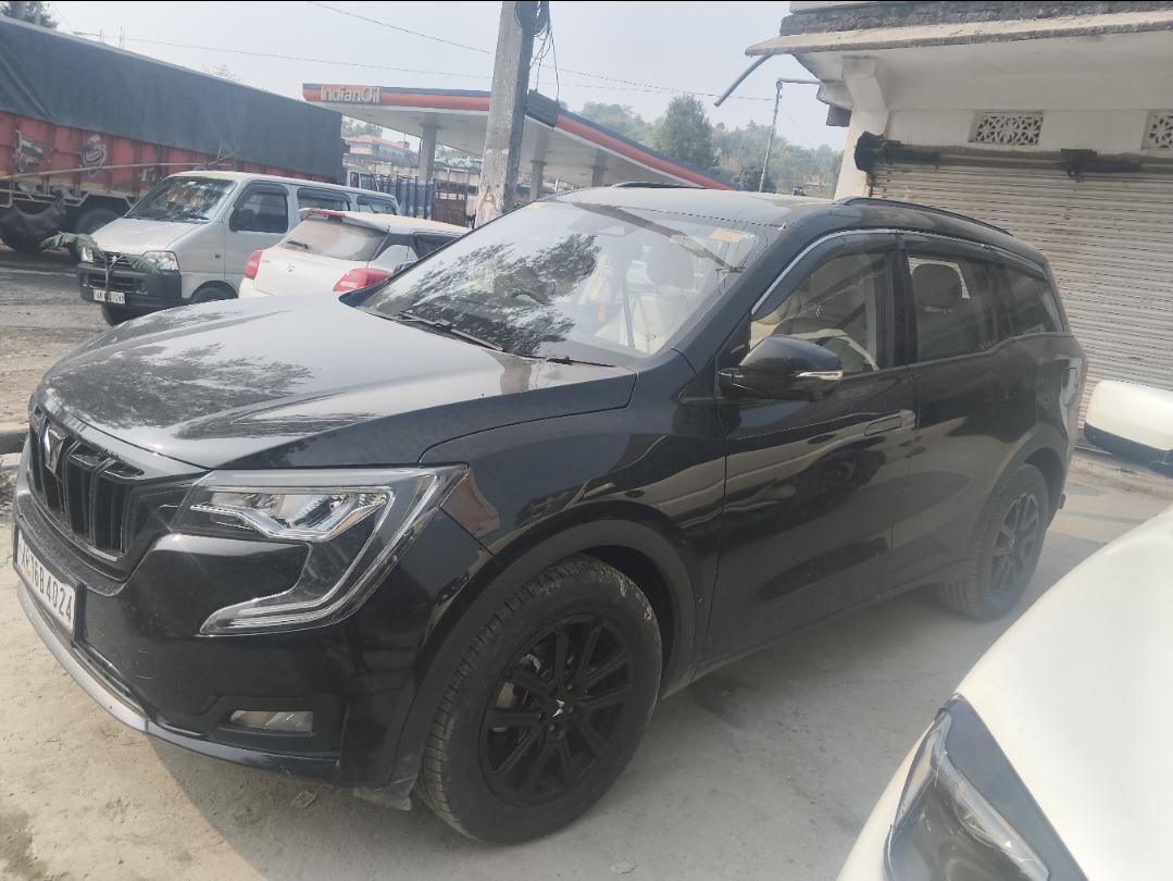 2024 महिंद्रा एक्सयूवी700 MX Diesel MT 7 STR 2024 महिंद्रा एक्सयूवी700 MX Diesel MT 7 STR