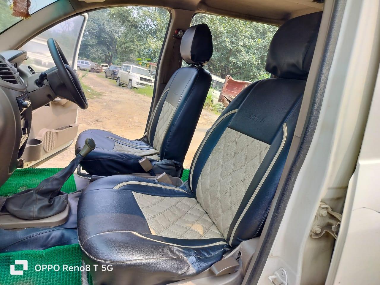 यूज़्ड 2011 महिंद्रा ज़ाइलो, Rourkela  14 यूज़्ड 2011 महिंद्रा ज़ाइलो, Rourkela  14