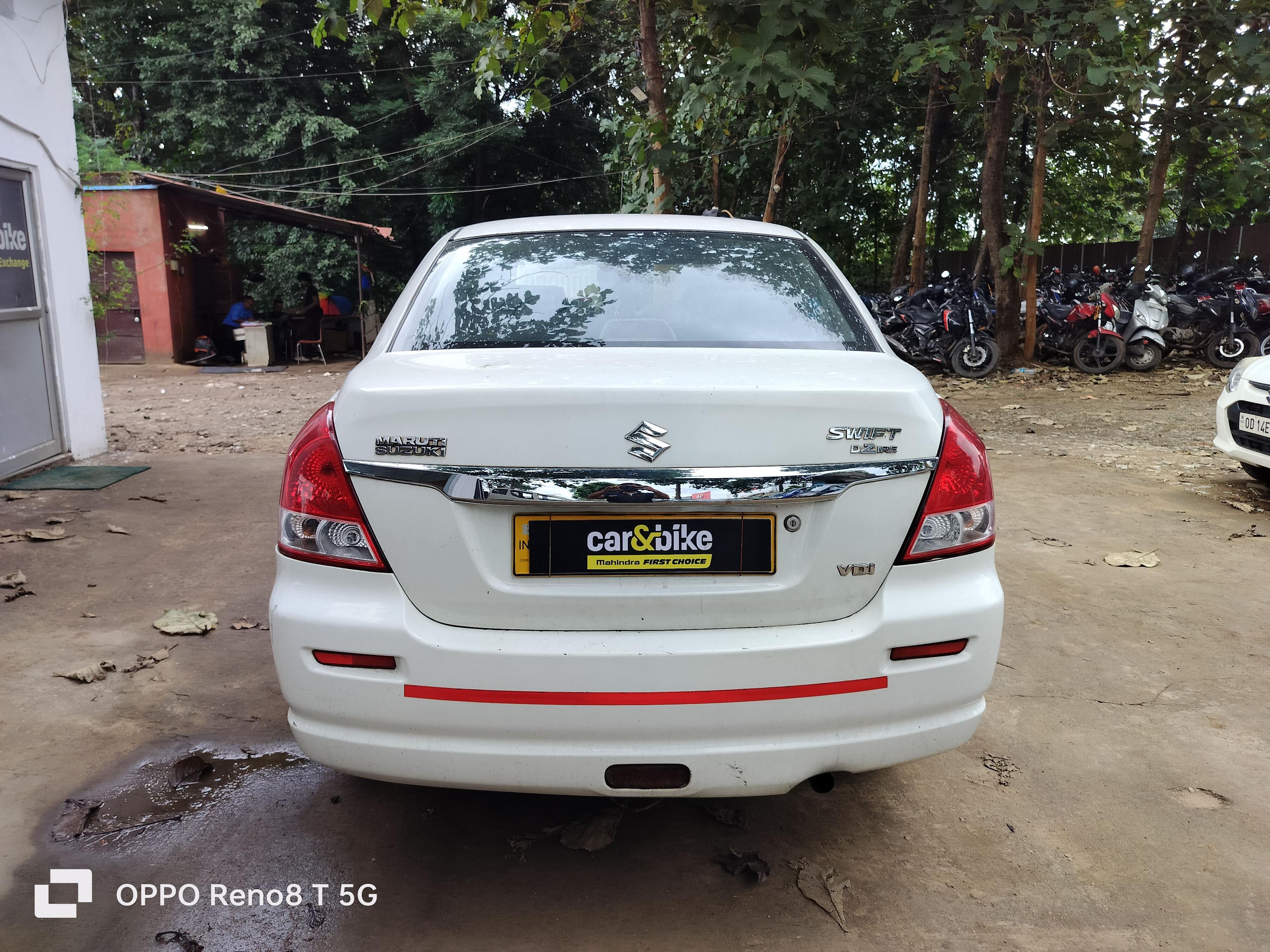 यूज़्ड 2015 मारुति सुजुकी स्विफ्ट डिज़ायर, Kalunga, Rourkela 3 यूज़्ड 2015 मारुति सुजुकी स्विफ्ट डिज़ायर, Kalunga, Rourkela 3