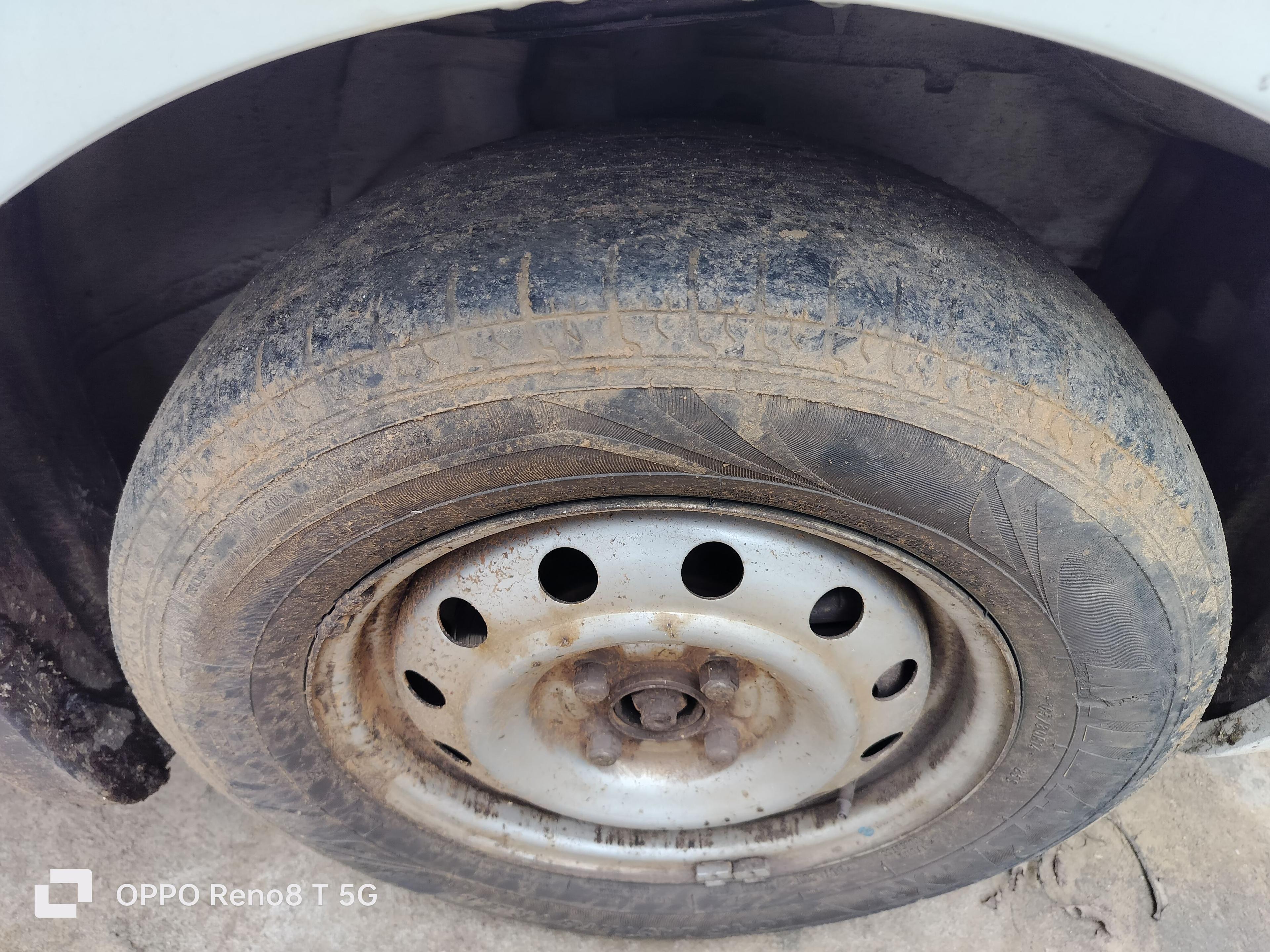 यूज़्ड 2015 मारुति सुजुकी स्विफ्ट डिज़ायर, Kalunga, Rourkela 8 यूज़्ड 2015 मारुति सुजुकी स्विफ्ट डिज़ायर, Kalunga, Rourkela 8