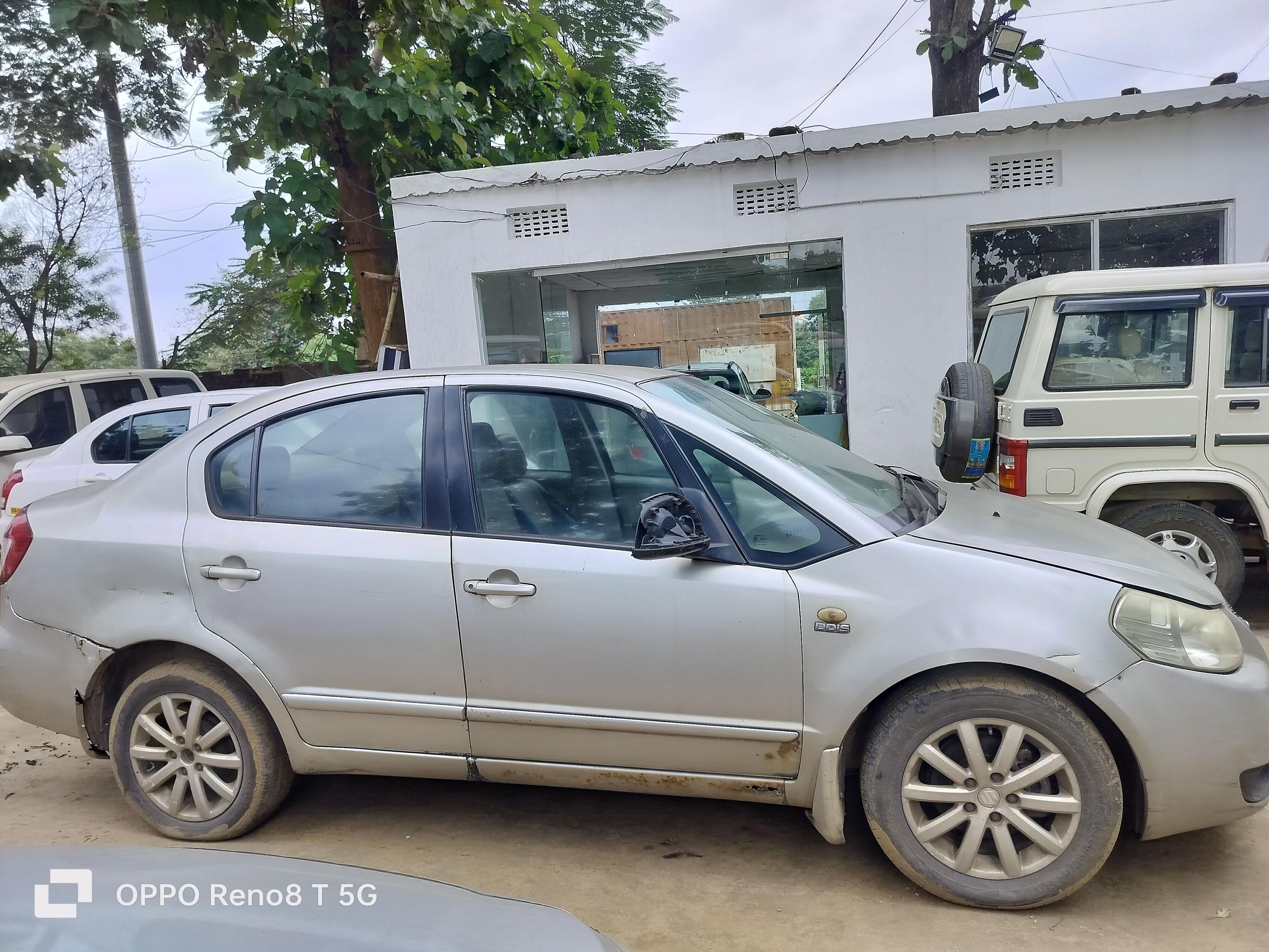 यूज़्ड 2011 मारुति सुजुकी एसएक्स4, Kalunga, Rourkela 5 यूज़्ड 2011 मारुति सुजुकी एसएक्स4, Kalunga, Rourkela 5