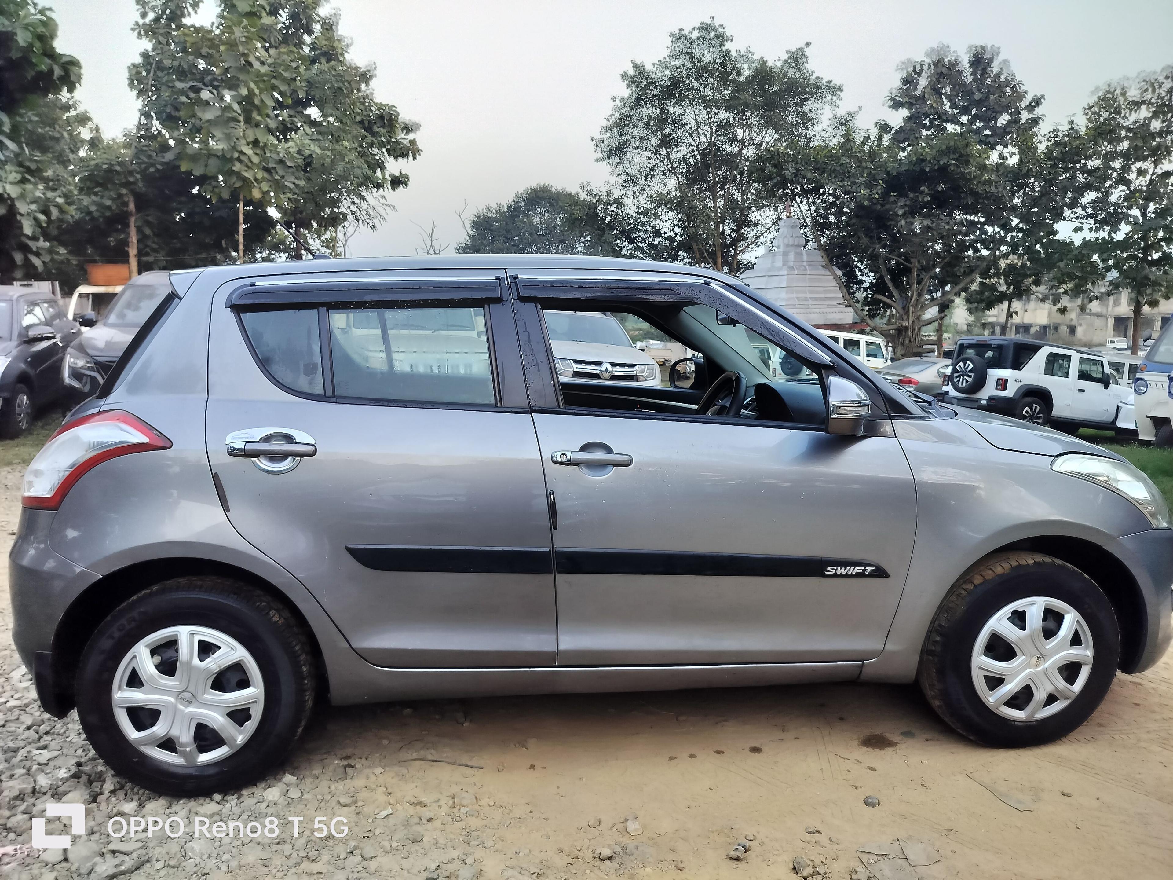 यूज़्ड 2012 मारुति सुजुकी स्विफ्ट, Kalunga, Rourkela 5 यूज़्ड 2012 मारुति सुजुकी स्विफ्ट, Kalunga, Rourkela 5