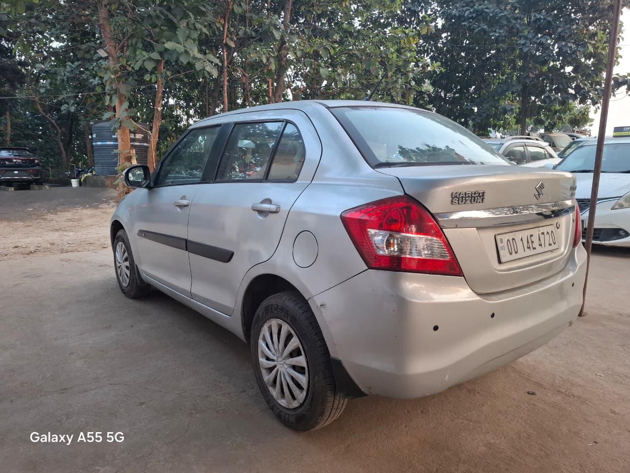 यूज़्ड 2015 मारुति सुजुकी स्विफ्ट डिज़ायर, Kalunga, Rourkela 2 यूज़्ड 2015 मारुति सुजुकी स्विफ्ट डिज़ायर, Kalunga, Rourkela 2