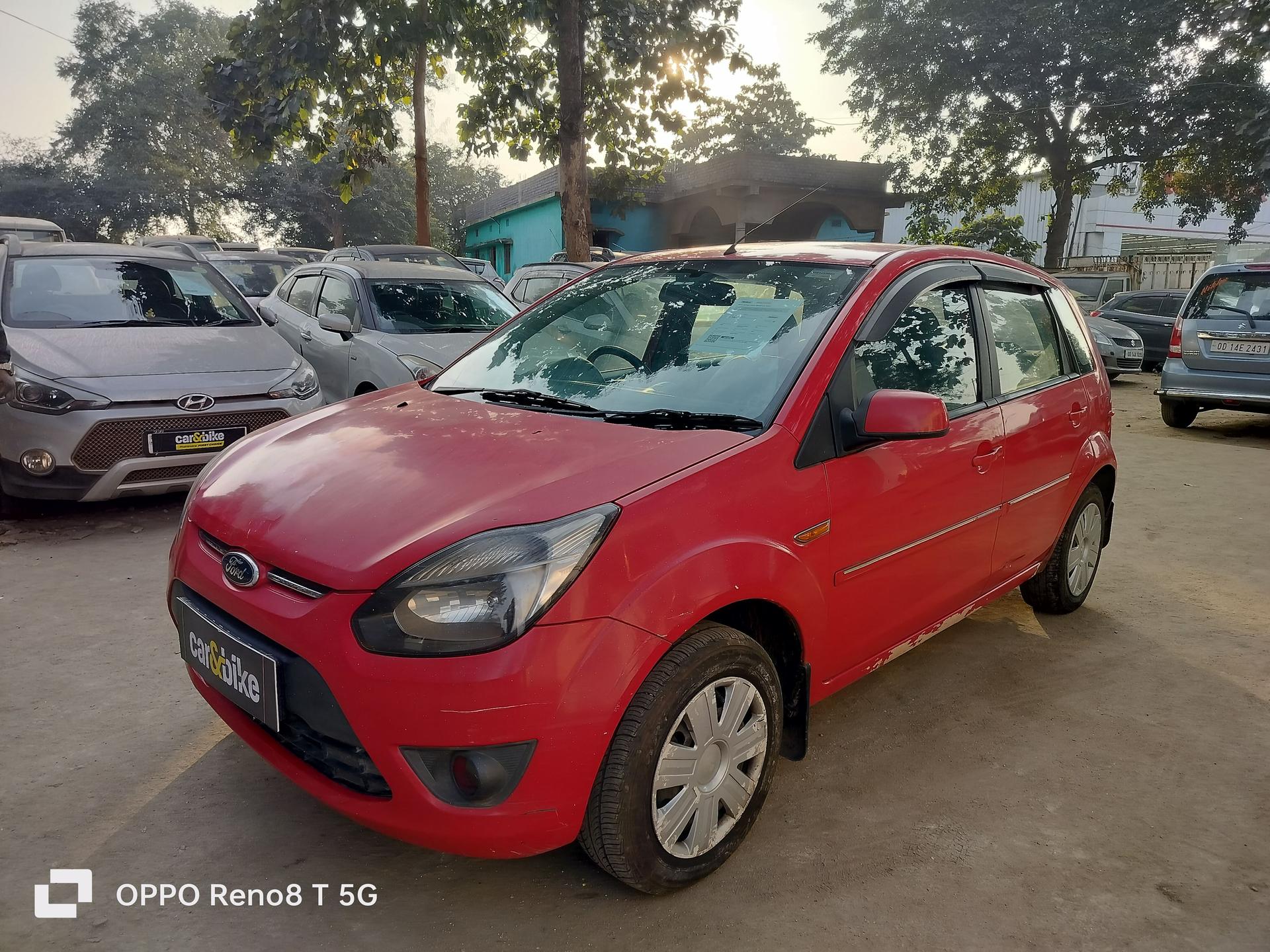 2010 फोर्ड फीगो 1.2 Duratec LXI 2010 फोर्ड फीगो 1.2 Duratec LXI