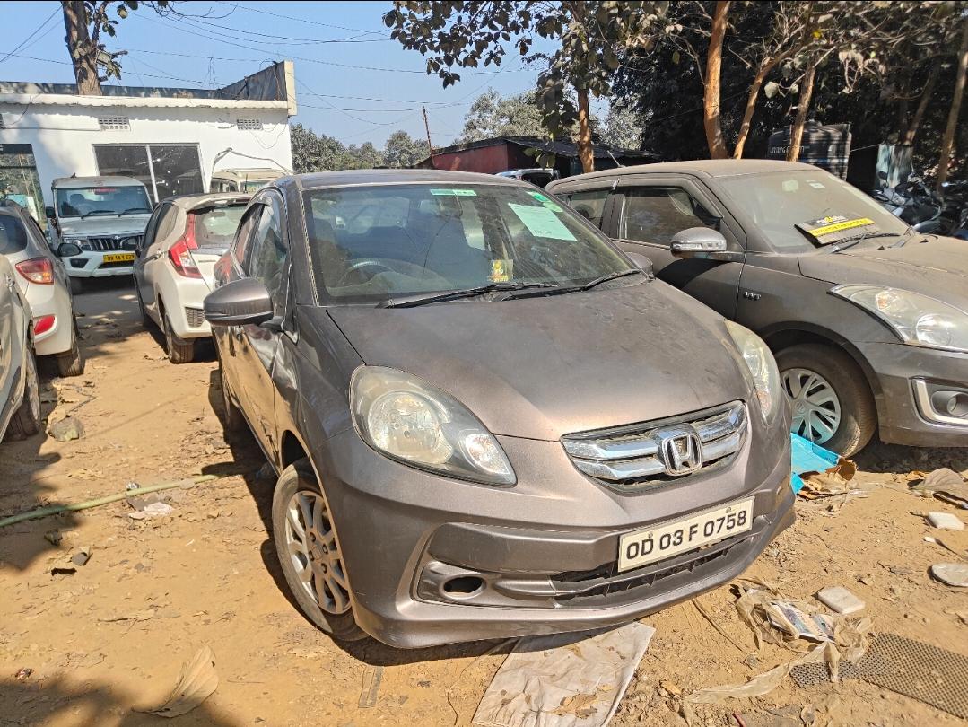 2016 होंडा अमेज़ VX MT Petrol BS IV 2016 होंडा अमेज़ VX MT Petrol BS IV