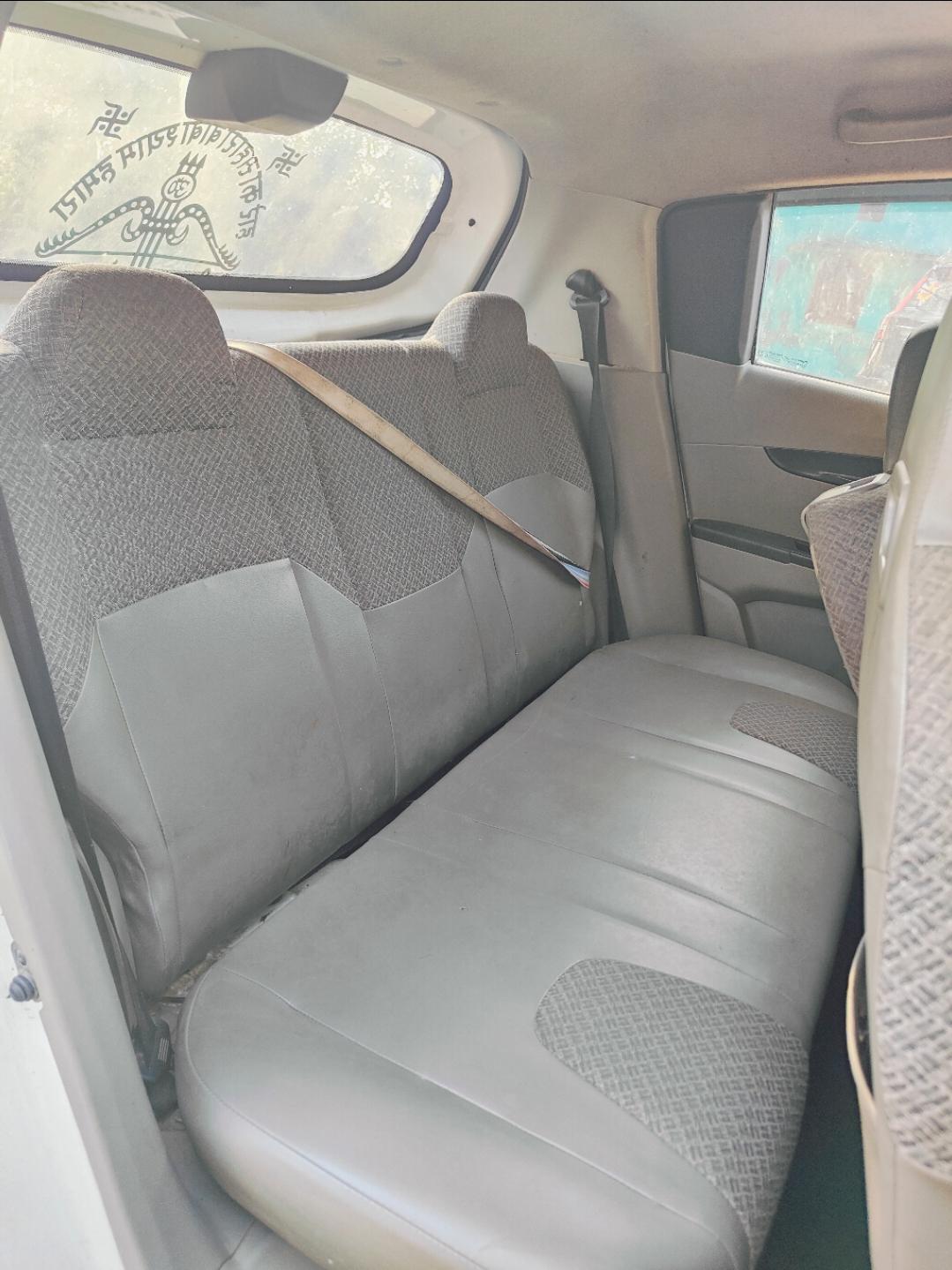 यूज़्ड 2017 महिंद्रा केयूवी 100, Kalunga, Rourkela 16 यूज़्ड 2017 महिंद्रा केयूवी 100, Kalunga, Rourkela 16