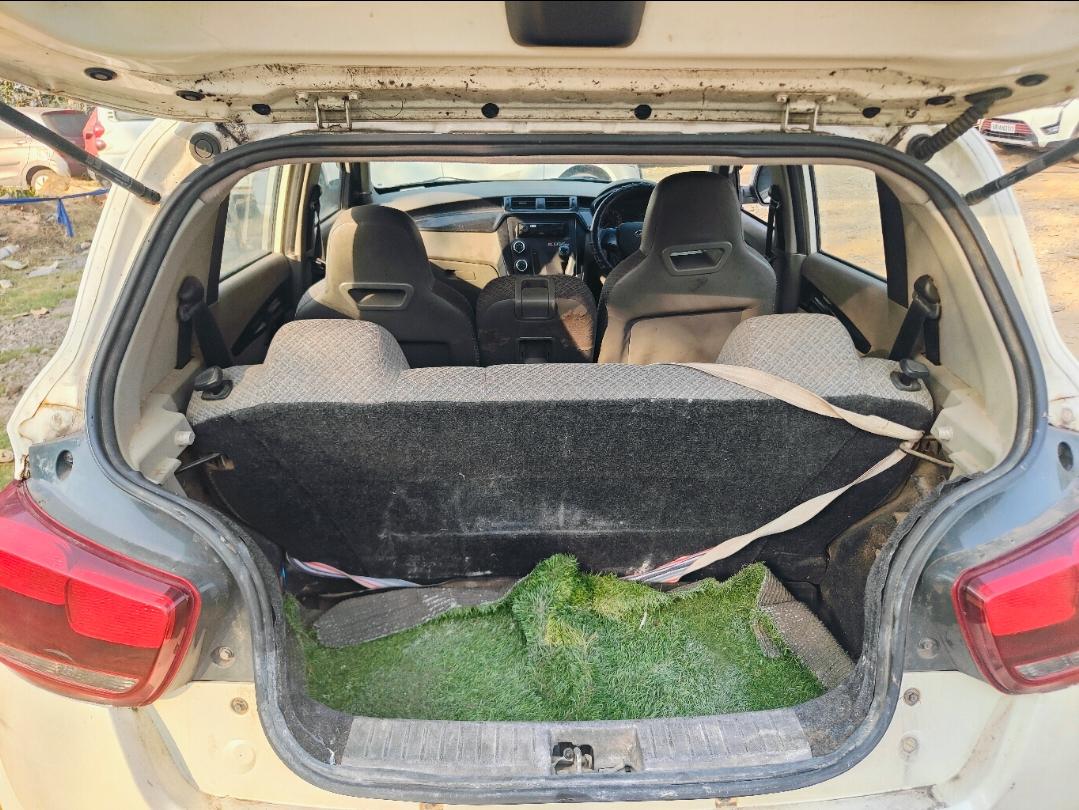 यूज़्ड 2017 महिंद्रा केयूवी 100, Kalunga, Rourkela 9 यूज़्ड 2017 महिंद्रा केयूवी 100, Kalunga, Rourkela 9