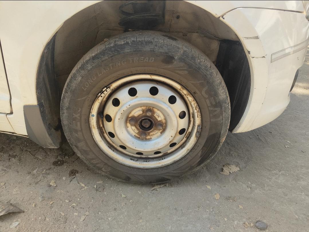 यूज़्ड 2015 मारुति सुजुकी स्विफ्ट डिज़ायर, Kalunga, Rourkela 8 यूज़्ड 2015 मारुति सुजुकी स्विफ्ट डिज़ायर, Kalunga, Rourkela 8