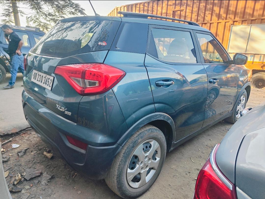 यूज़्ड 2023 महिंद्रा एक्सयूवी300, Kalunga, Rourkela 4 यूज़्ड 2023 महिंद्रा एक्सयूवी300, Kalunga, Rourkela 4