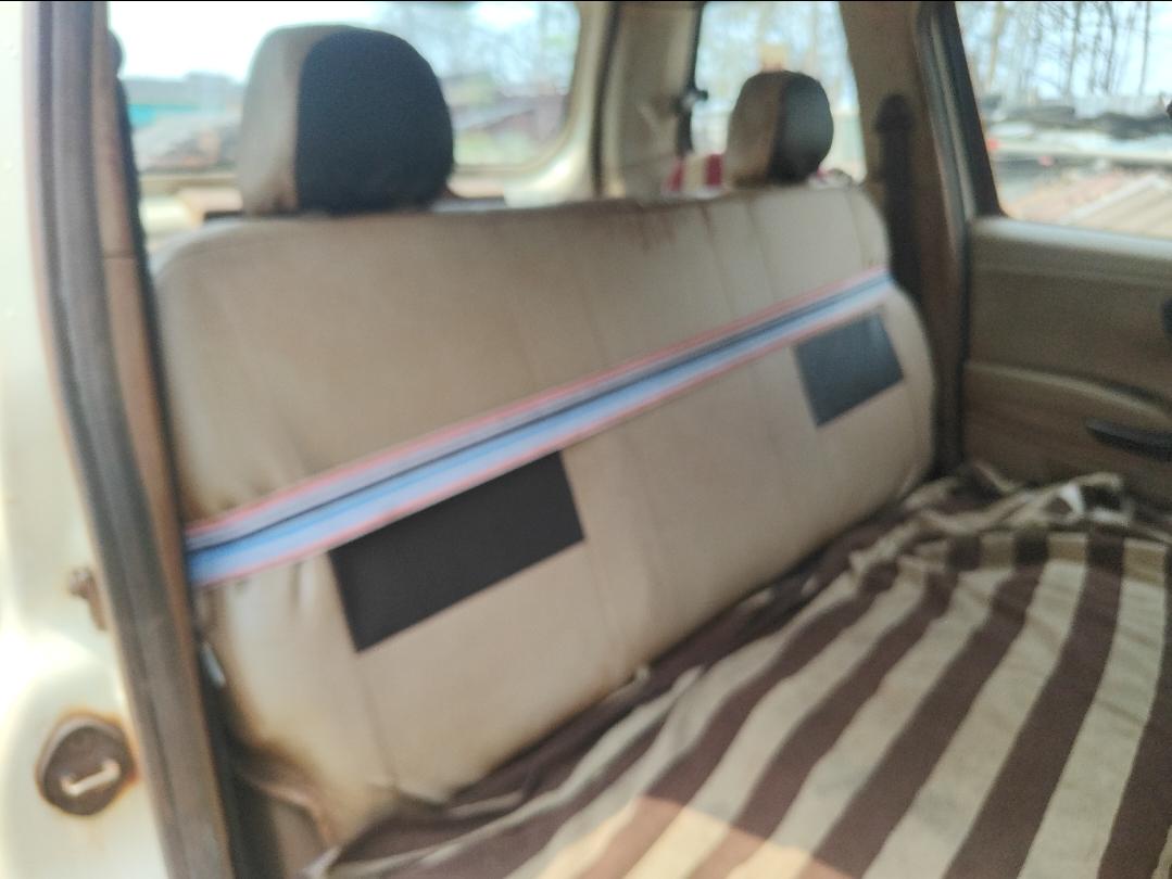 यूज़्ड 2018 महिंद्रा टीयूवी300, Kalunga, Rourkela 15 यूज़्ड 2018 महिंद्रा टीयूवी300, Kalunga, Rourkela 15