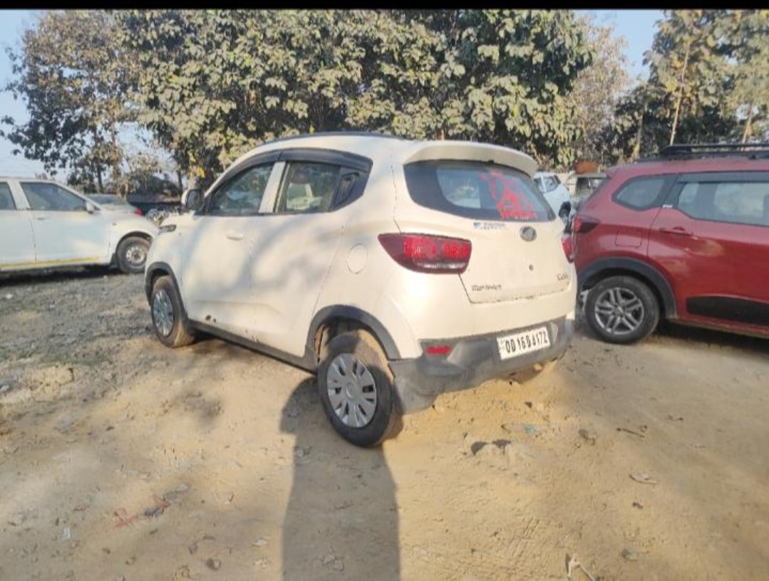 Used 2017 Mahindra KUV100 Used 2017 Mahindra KUV100