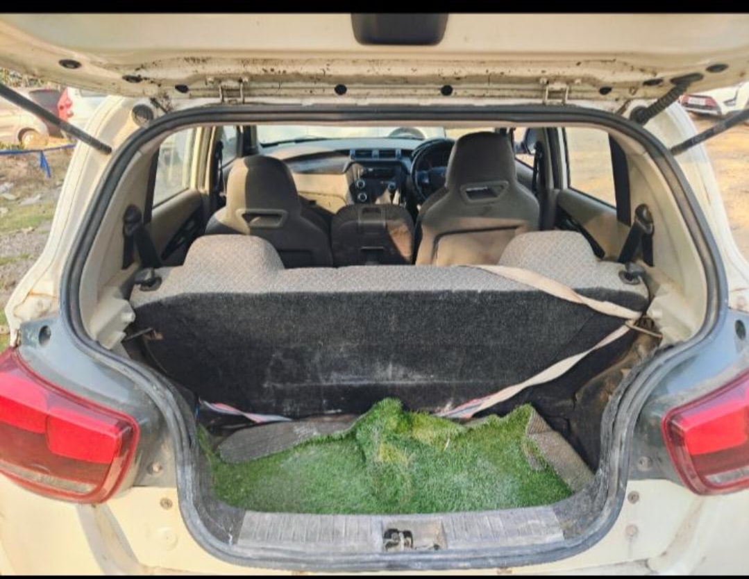 Used 2017 Mahindra KUV100 Used 2017 Mahindra KUV100